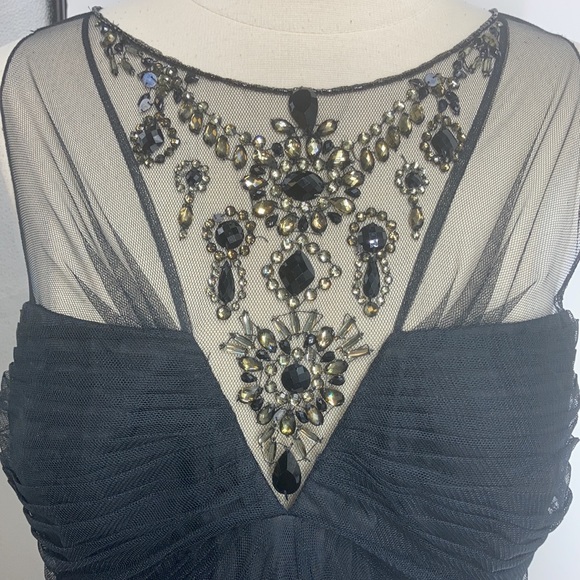 Adrianna Pappell Embellished Dress -size 14 - Picture 3 of 11